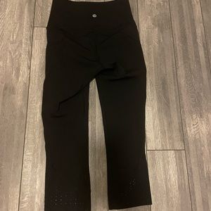 Lululemon crop leggings